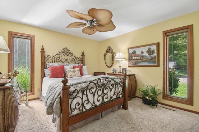 819 Briarhill Drive, Newark, OH 43055