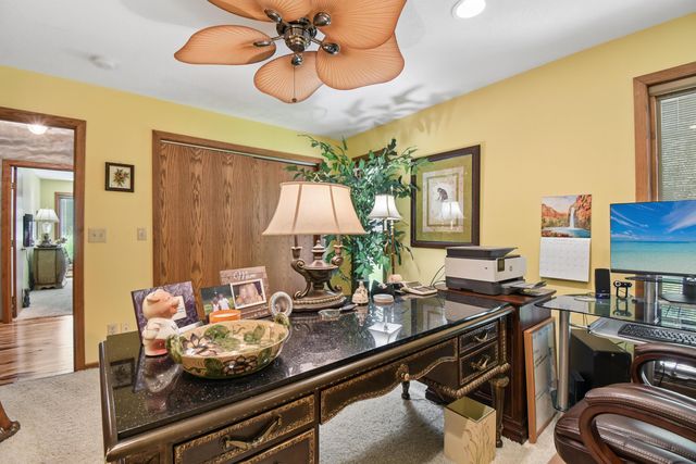 819 Briarhill Drive, Newark, OH 43055