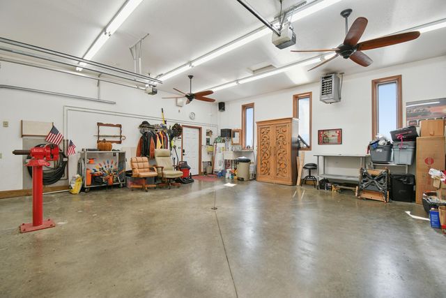 819 Briarhill Drive, Newark, OH 43055