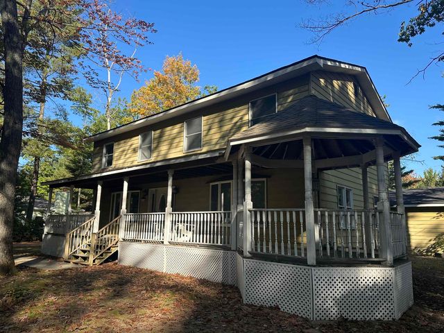 224 Elm Avenue, Roscommon, MI 48653