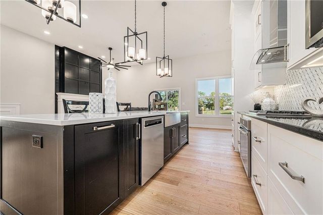 1727 N 91st Street, Kansas City, KS 66112