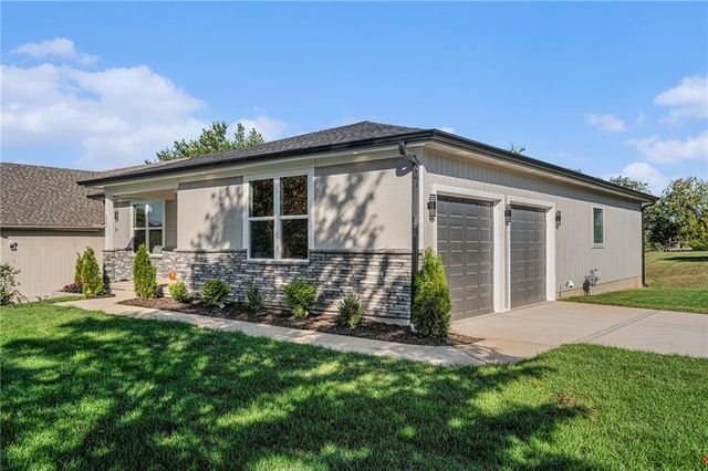 1727 N 91st Street, Kansas City, KS 66112