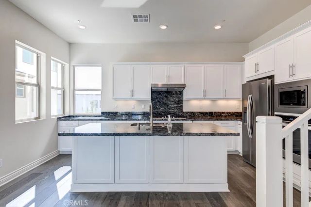 791 Benchmark, Irvine, CA 92618