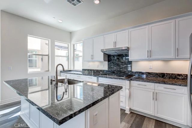 791 Benchmark, Irvine, CA 92618