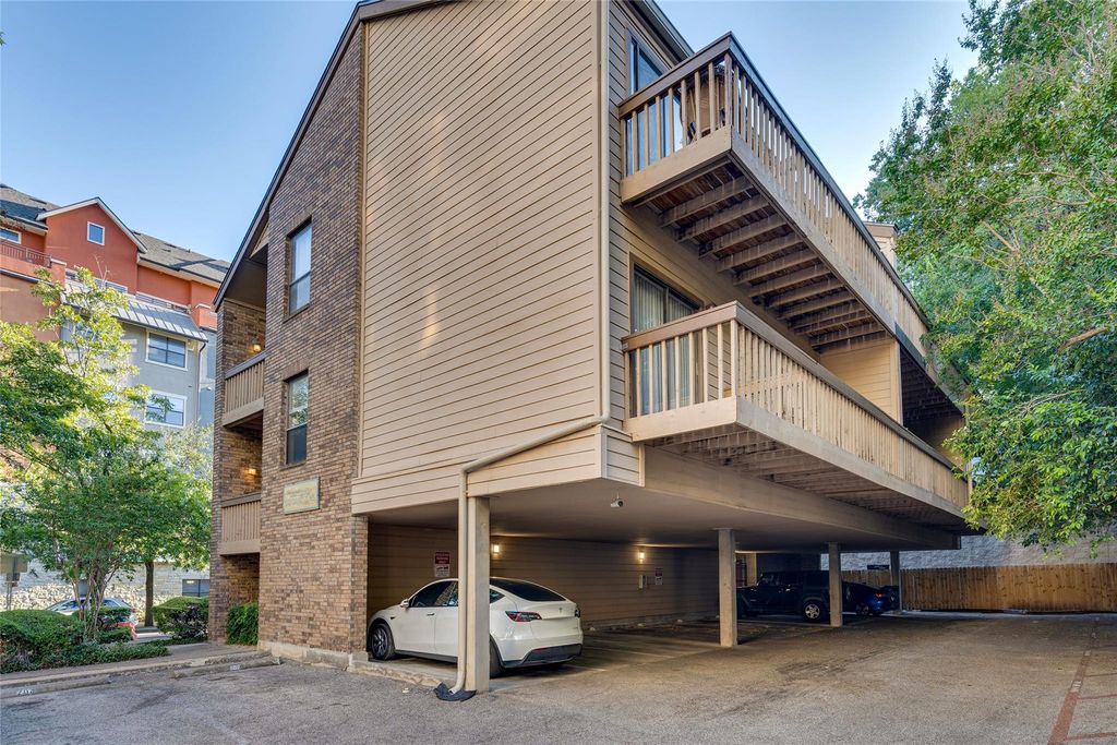 2210 Pearl ST 203, Austin, TX 78705