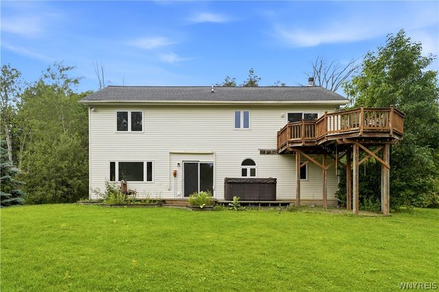 13 North Shore Drive, Bennington, NY 14004