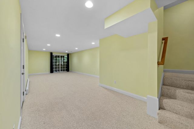 78 Gold Leaf, Mashpee, MA 02649
