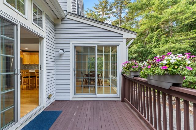 78 Gold Leaf, Mashpee, MA 02649