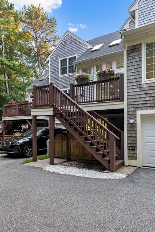 78 Gold Leaf, Mashpee, MA 02649