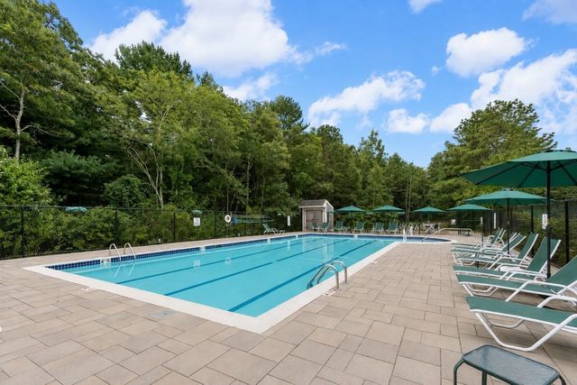 78 Gold Leaf, Mashpee, MA 02649
