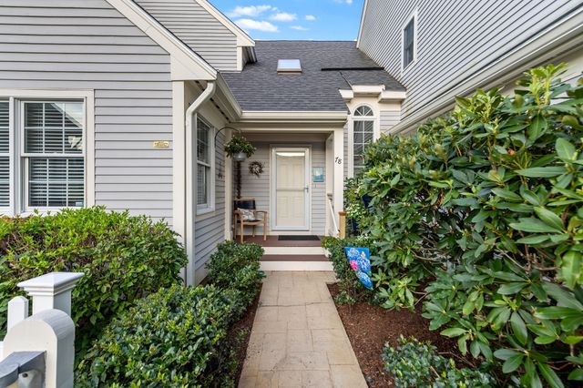 78 Gold Leaf, Mashpee, MA 02649