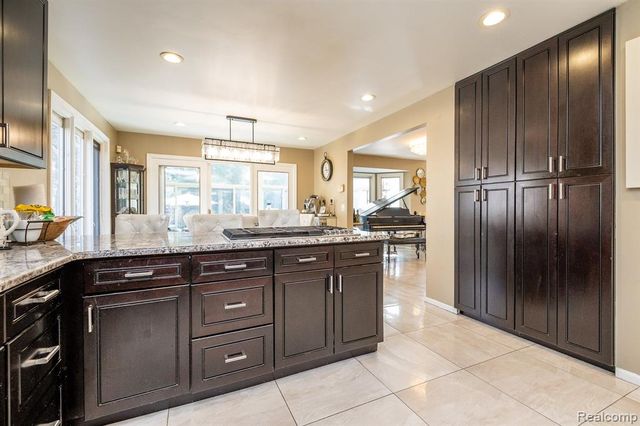 41924 Alden Drive, Clinton Township, MI 48038