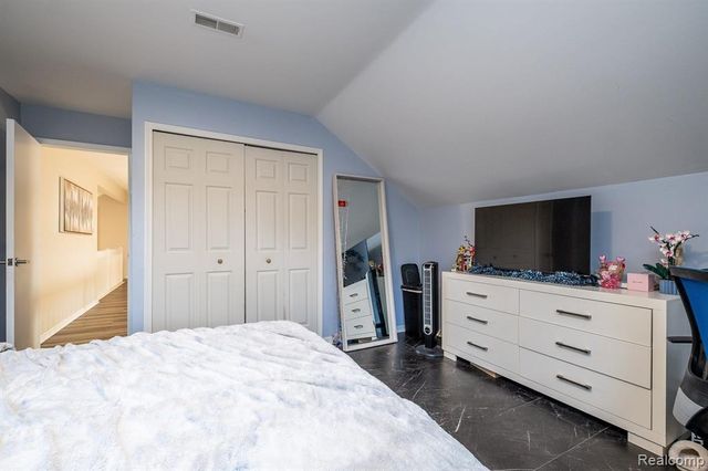 41924 Alden Drive, Clinton Township, MI 48038