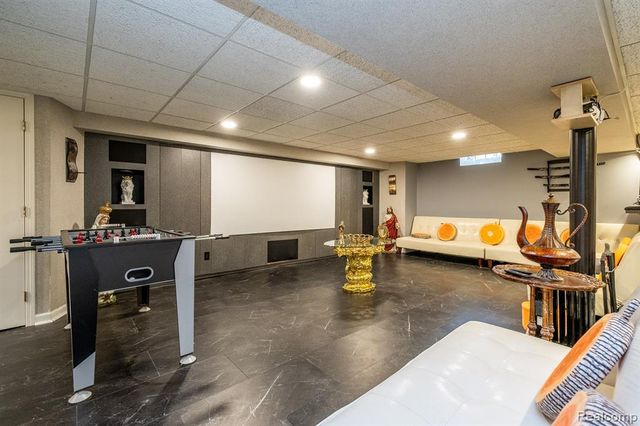 41924 Alden Drive, Clinton Township, MI 48038