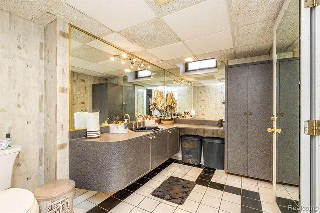 41924 Alden Drive, Clinton Township, MI 48038