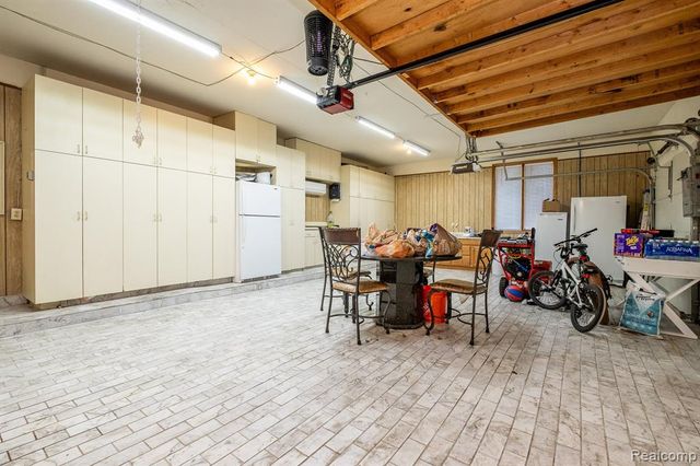 41924 Alden Drive, Clinton Township, MI 48038