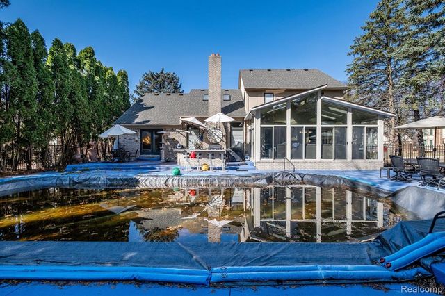 41924 Alden Drive, Clinton Township, MI 48038