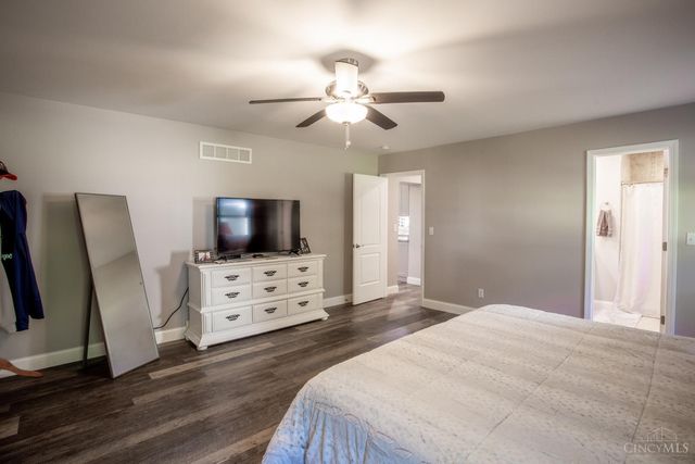 13 Mt Holly Lane, Batavia Twp, OH 45102