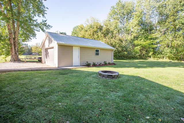 13 Mt Holly Lane, Batavia Twp, OH 45102