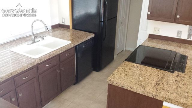 420 Autumn Ridge Circle d, Colorado Springs, CO 80906