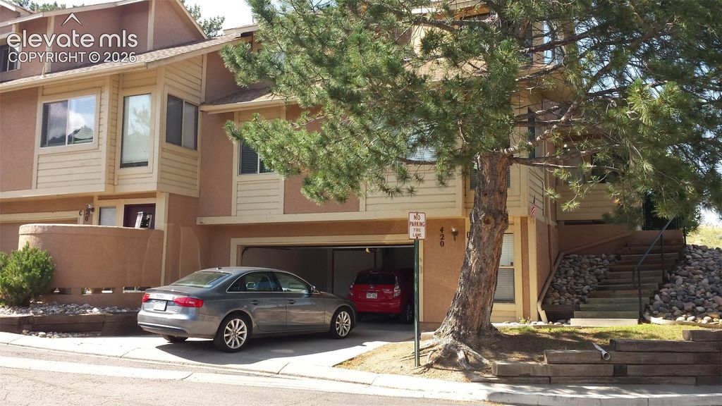 420 Autumn Ridge Circle d, Colorado Springs, CO 80906
