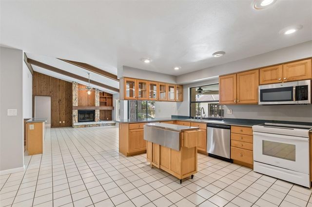 2668 MONTAGUE COURT W, Clearwater, FL 33761