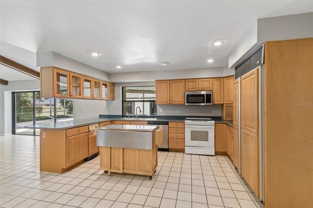 2668 MONTAGUE COURT W, Clearwater, FL 33761