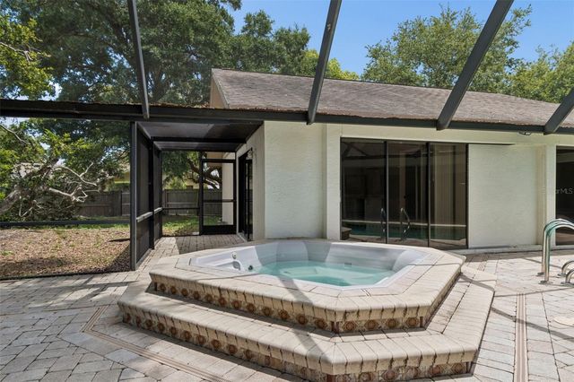 2668 MONTAGUE COURT W, Clearwater, FL 33761
