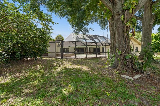 2668 MONTAGUE COURT W, Clearwater, FL 33761