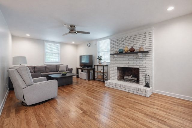 6705 Fleetwood Dr, Nashville, TN 37205