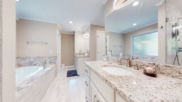 6705 Fleetwood Dr, Nashville, TN 37205