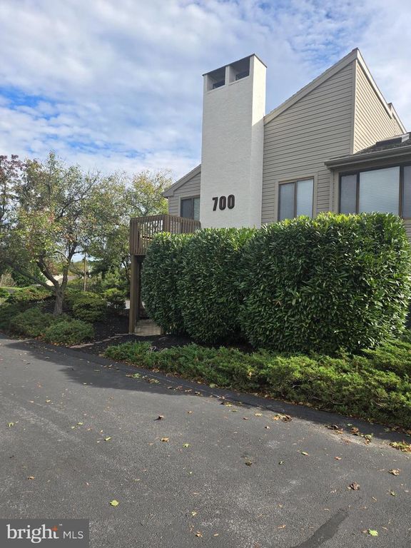 709 PRITCHARD PL, Newtown Square, PA 19073