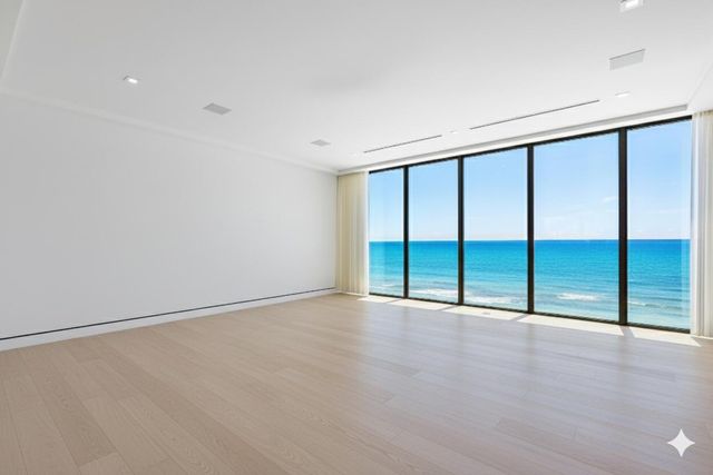 1260 S Ocean Boulevard, Manalapan, FL 33462