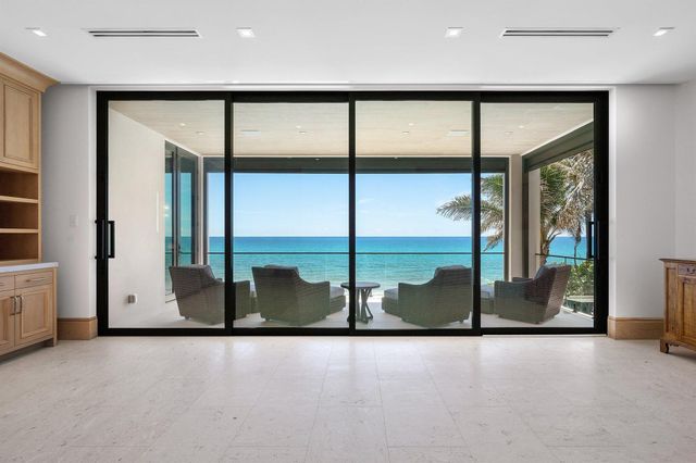 1260 S Ocean Boulevard, Manalapan, FL 33462