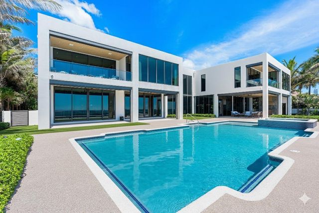 1260 S Ocean Boulevard, Manalapan, FL 33462