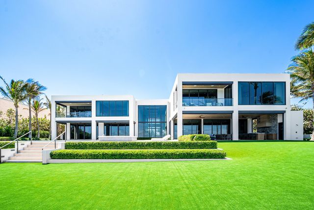 1260 S Ocean Boulevard, Manalapan, FL 33462