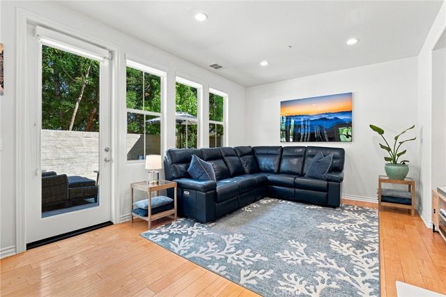 21380 Abigail Lane, Huntington Beach, CA 92646