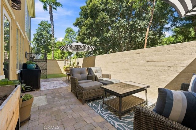 21380 Abigail Lane, Huntington Beach, CA 92646