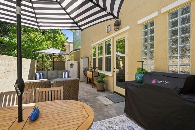 21380 Abigail Lane, Huntington Beach, CA 92646