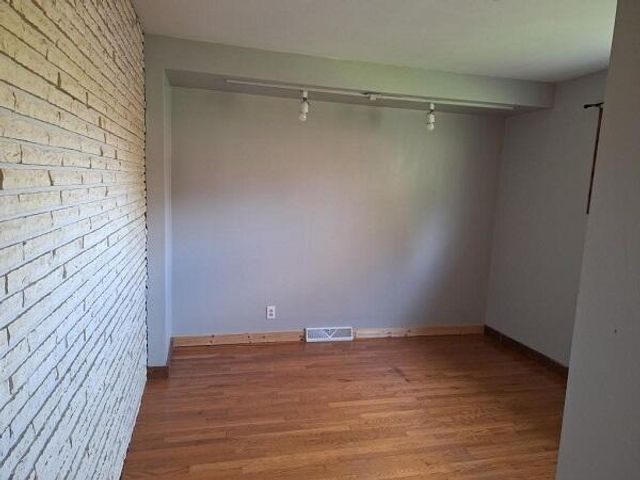 729 S Washington AVENUE, Viroqua, WI 54665