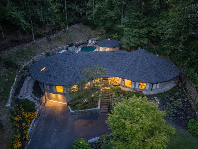 5856 Beauregard Dr, Nashville, TN 37215
