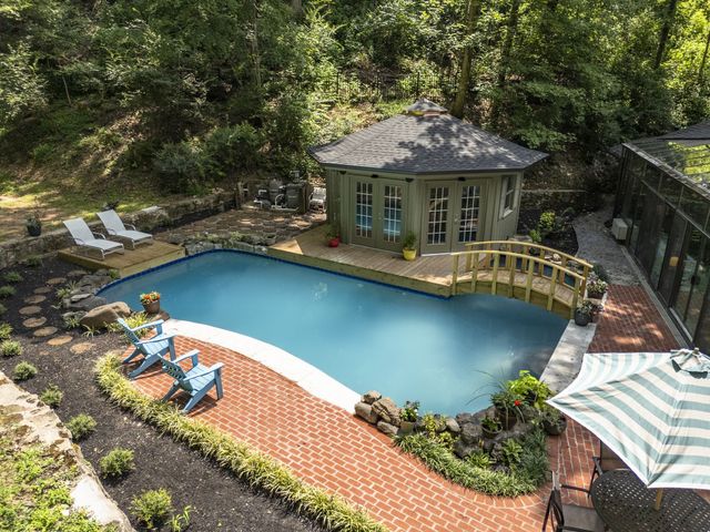 5856 Beauregard Dr, Nashville, TN 37215