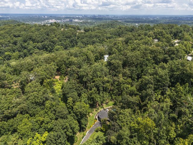 5856 Beauregard Dr, Nashville, TN 37215