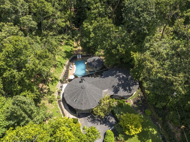 5856 Beauregard Dr, Nashville, TN 37215