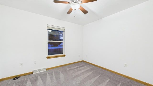 2150 KLONDIKE ROAD, Green Bay, WI 54311