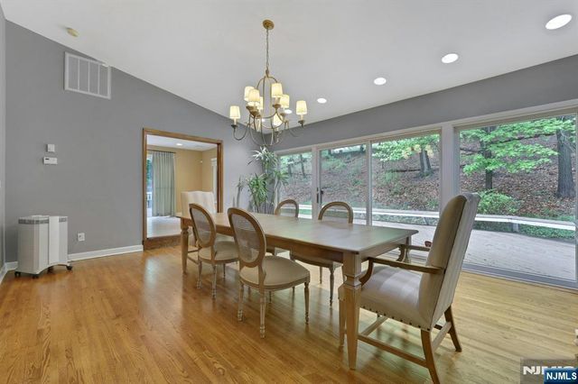 787 Winding Way, River Vale, NJ 07675