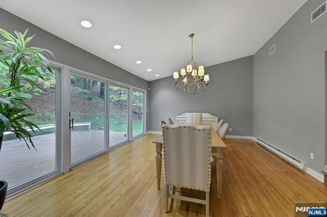 787 Winding Way, River Vale, NJ 07675