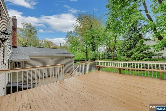 787 Winding Way, River Vale, NJ 07675