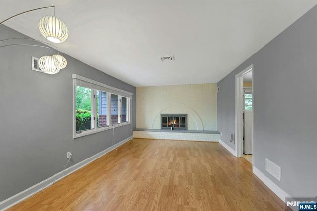 787 Winding Way, River Vale, NJ 07675