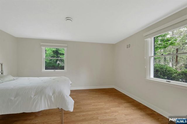 787 Winding Way, River Vale, NJ 07675